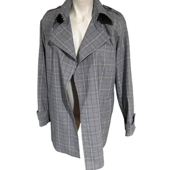 Carolina Belle Women's Gray Plaid Jacket - Picture 1 of 12